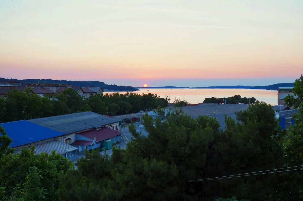 Apartment Sole Di Pola Zewnętrze zdjęcie